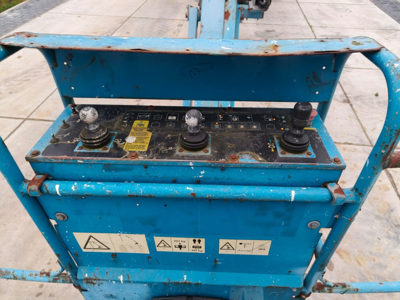 Sold - Articulated Boom Lift - View 3